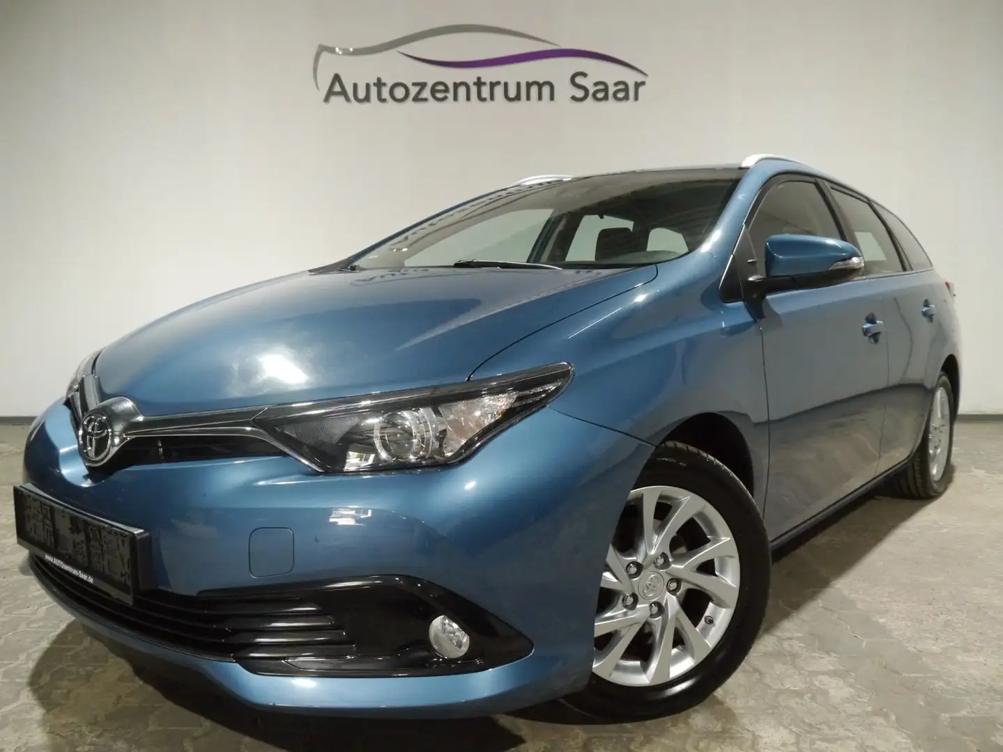 Toyota Auris Edition S Kamera SH Tempo Синий - 1
