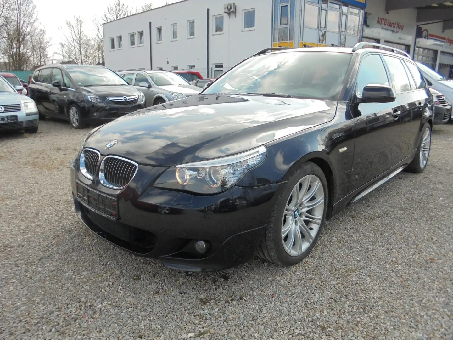 BMW 525 d Touring Aut. Edition Sport ///M-Sportpaket Negru - 1