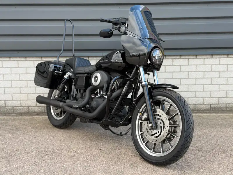 Harley-Davidson Dyna Super Glide - foto 3