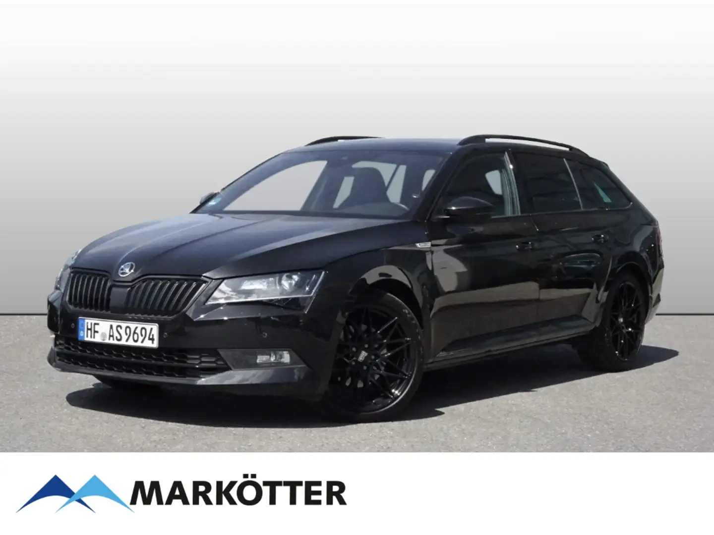 Skoda Superb 2.0 SportLine TDI/NAVI/ACC/AHK/FSHZ/LHZ/ Schwarz - 1