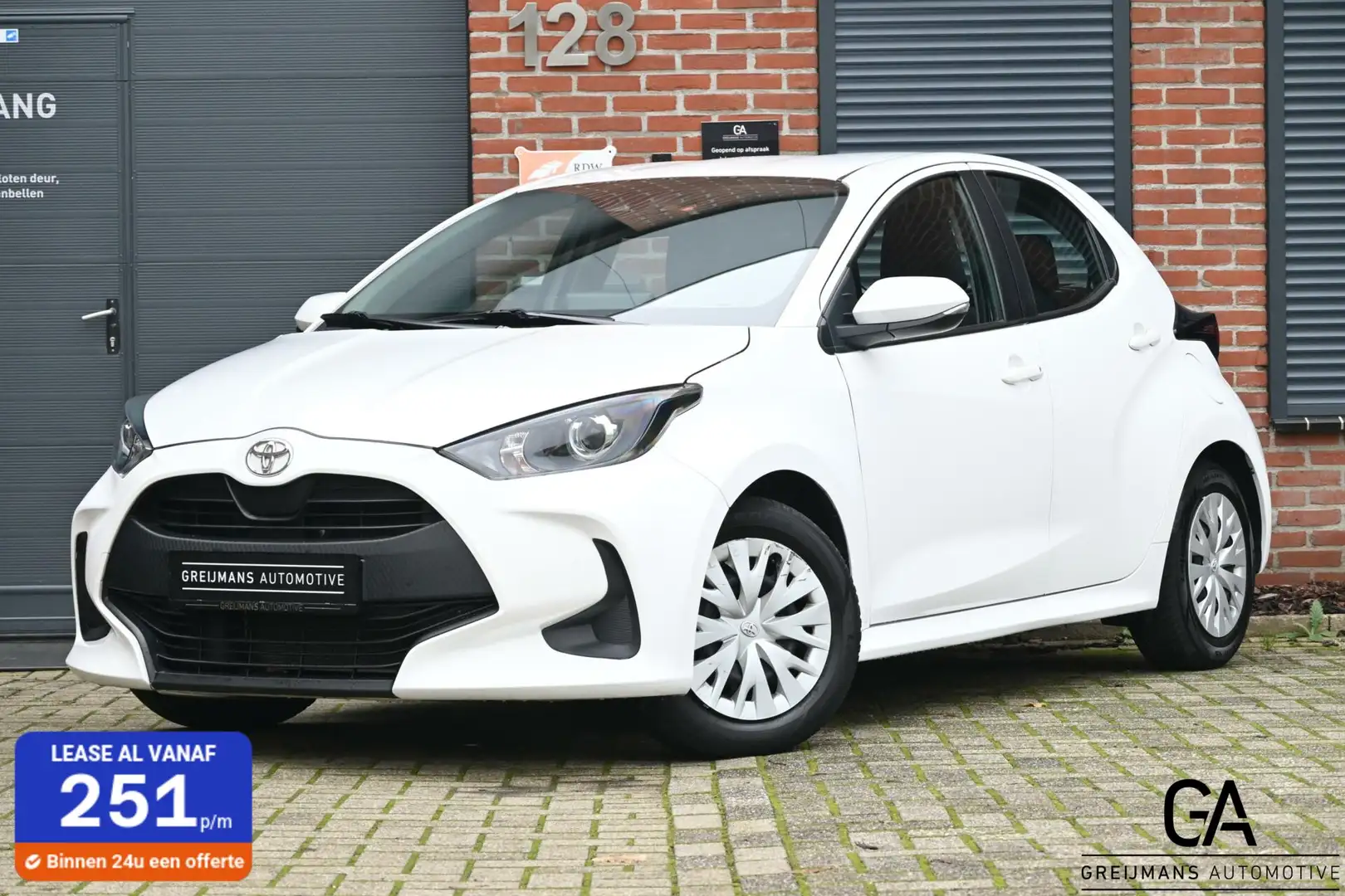 Toyota Yaris 1.0 VVT-i Comfort Bianco - 1