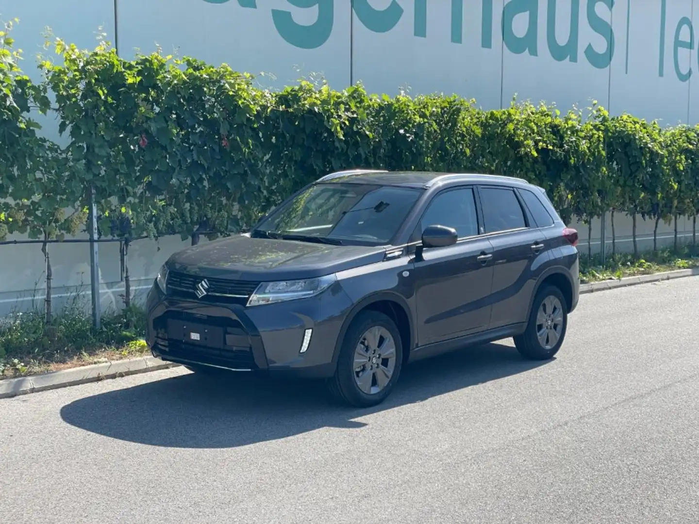 Suzuki Vitara ABVERKAUFSAKTION VITARA 1.5 HYBRID ALLGRIP 6AGS shine Silber - 1