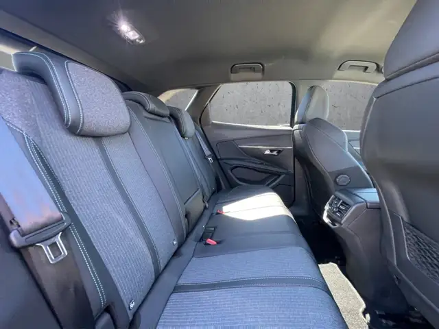 Peugeot 3008 view 14