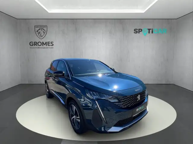 Peugeot 3008 main image