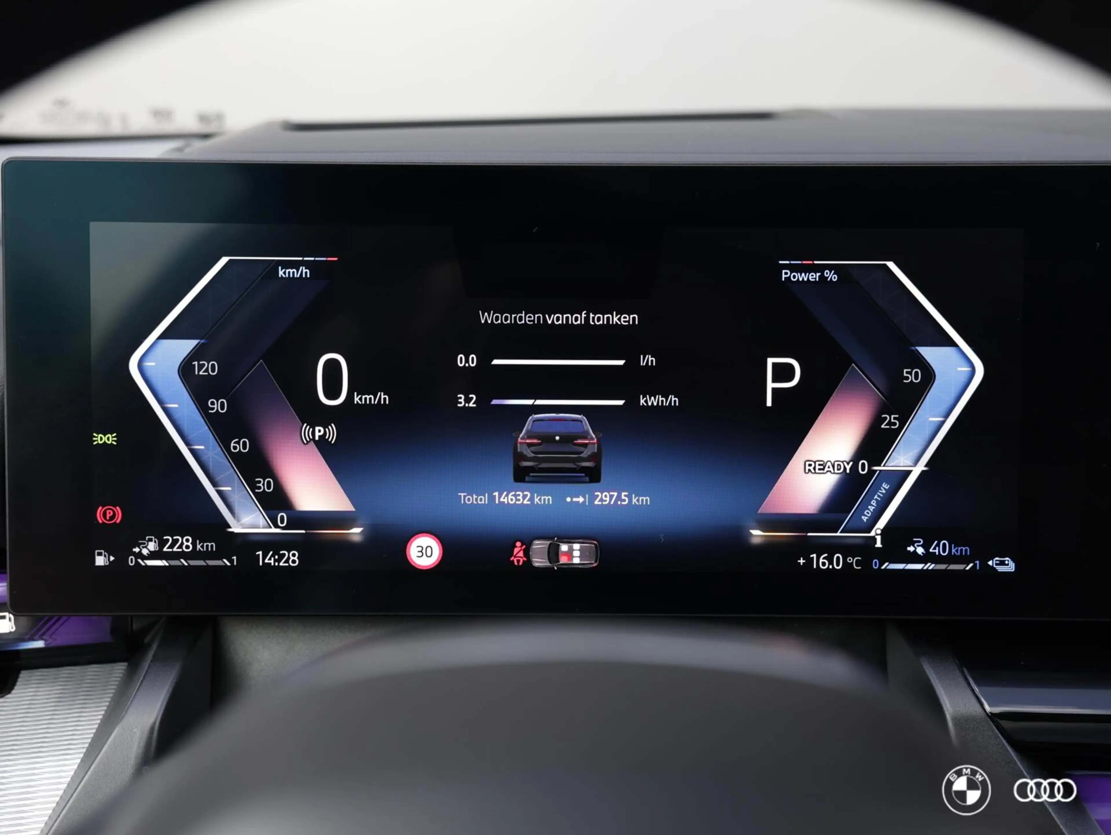 BMW 530 530E M SPORT / PANODAK / MEMORY / HARMANKARDON / L — photo 13