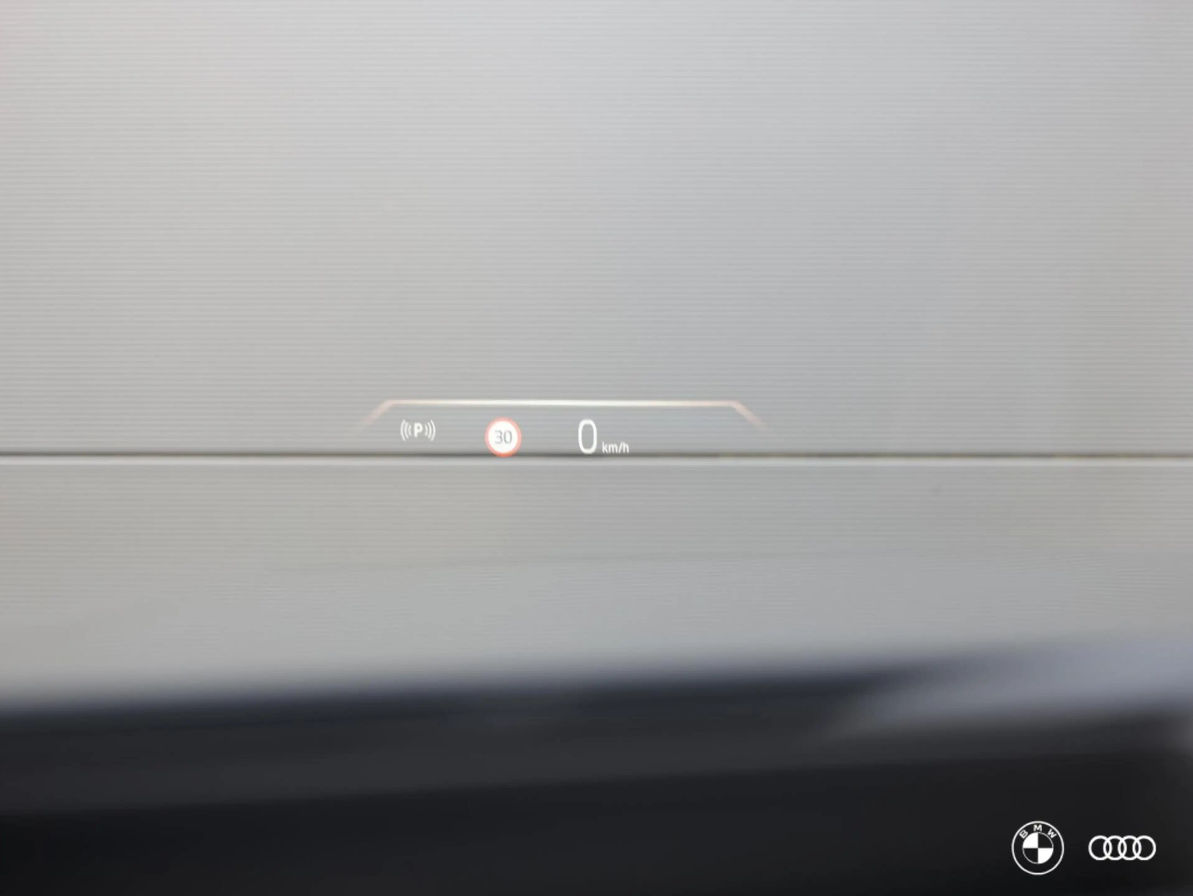 BMW 530 530E M SPORT / PANODAK / MEMORY / HARMANKARDON / L — photo 14