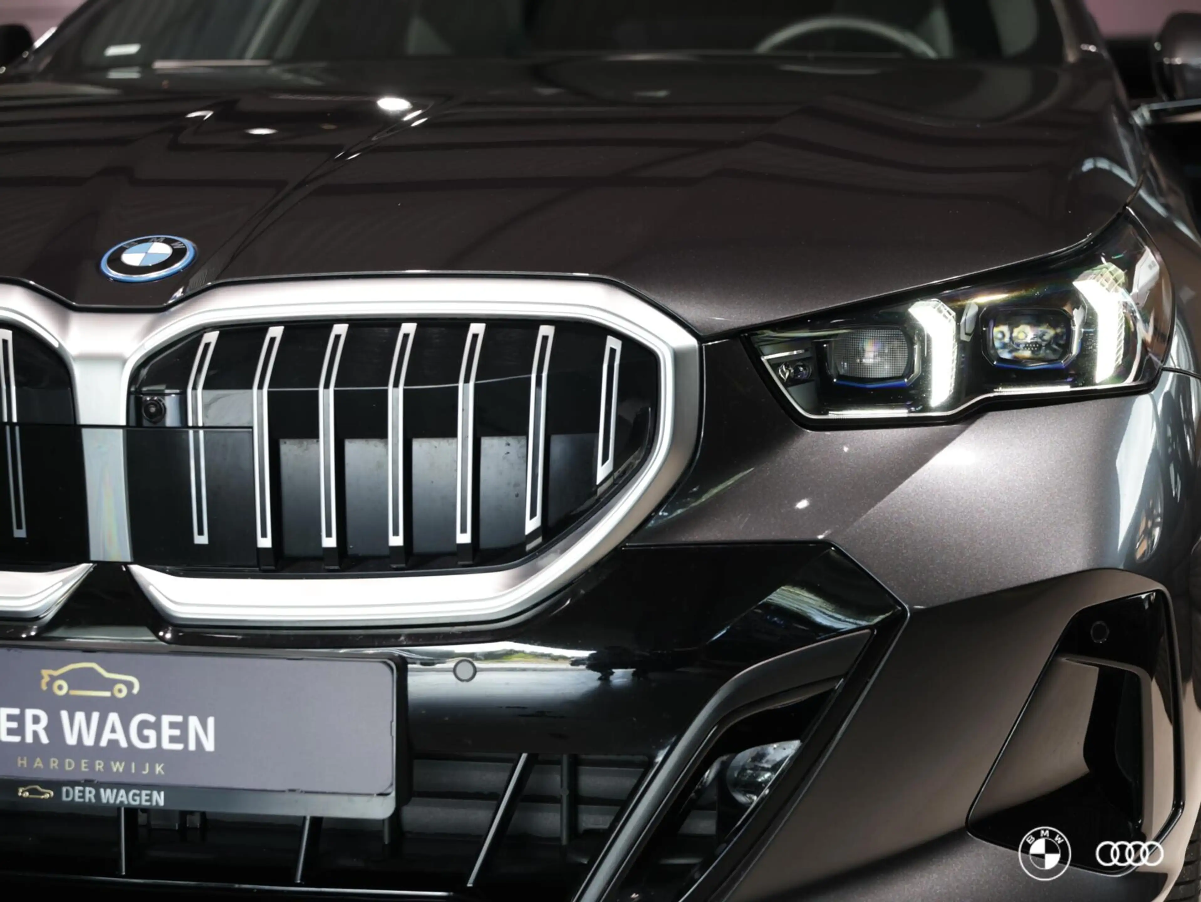 BMW 530 530E M SPORT / PANODAK / MEMORY / HARMANKARDON / L — photo 11