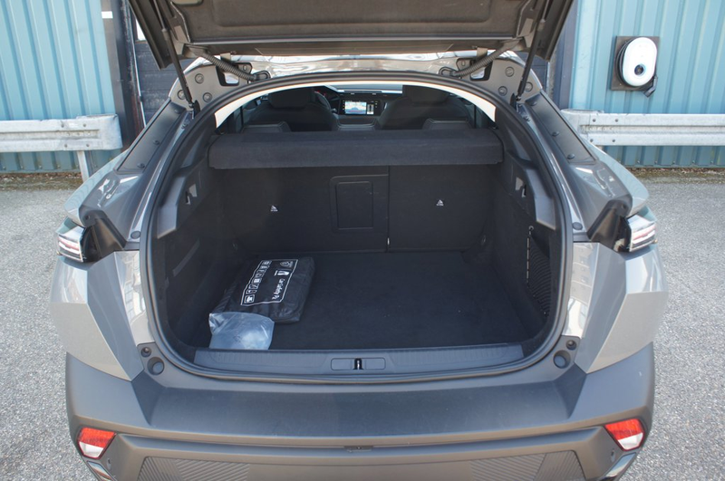 Peugeot 408 1.2 Hybrid 145 e-DCS6 Allure automaat — photo 8