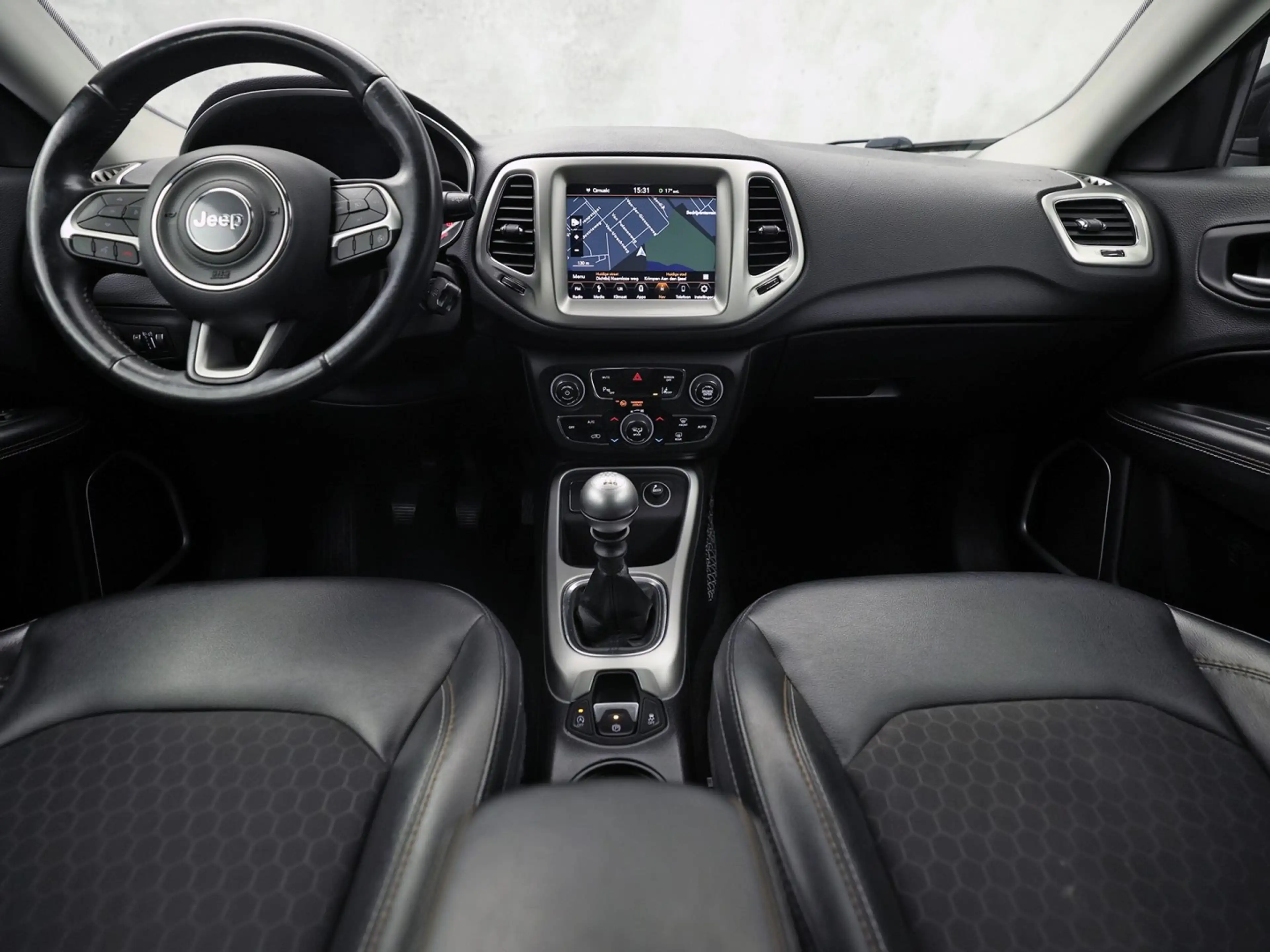Jeep Compass 1.4 MultiAir Sport (NAVIGATIE, CAMERA, LEDER, SPOR — photo 6