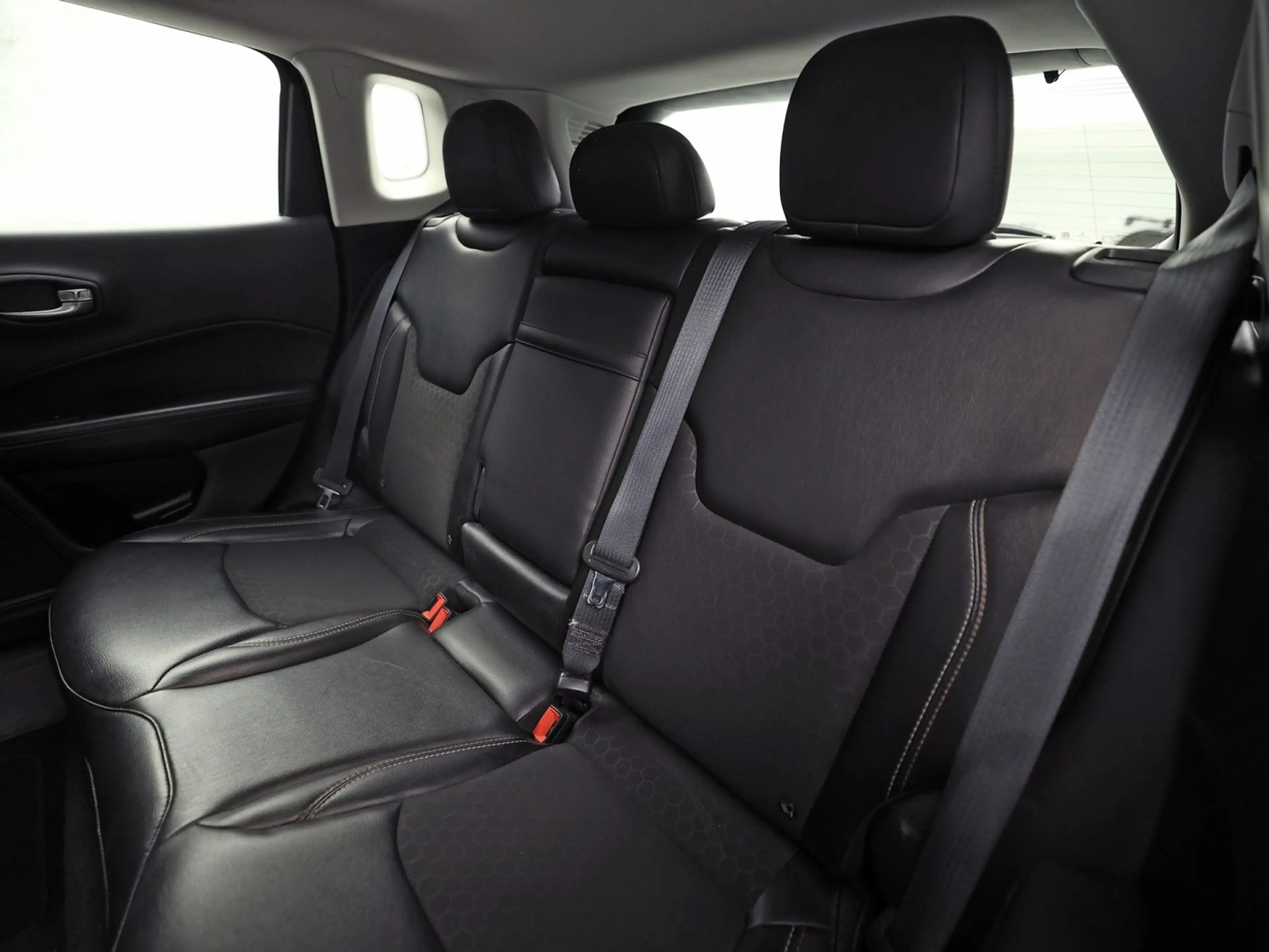 Jeep Compass 1.4 MultiAir Sport (NAVIGATIE, CAMERA, LEDER, SPOR — photo 15