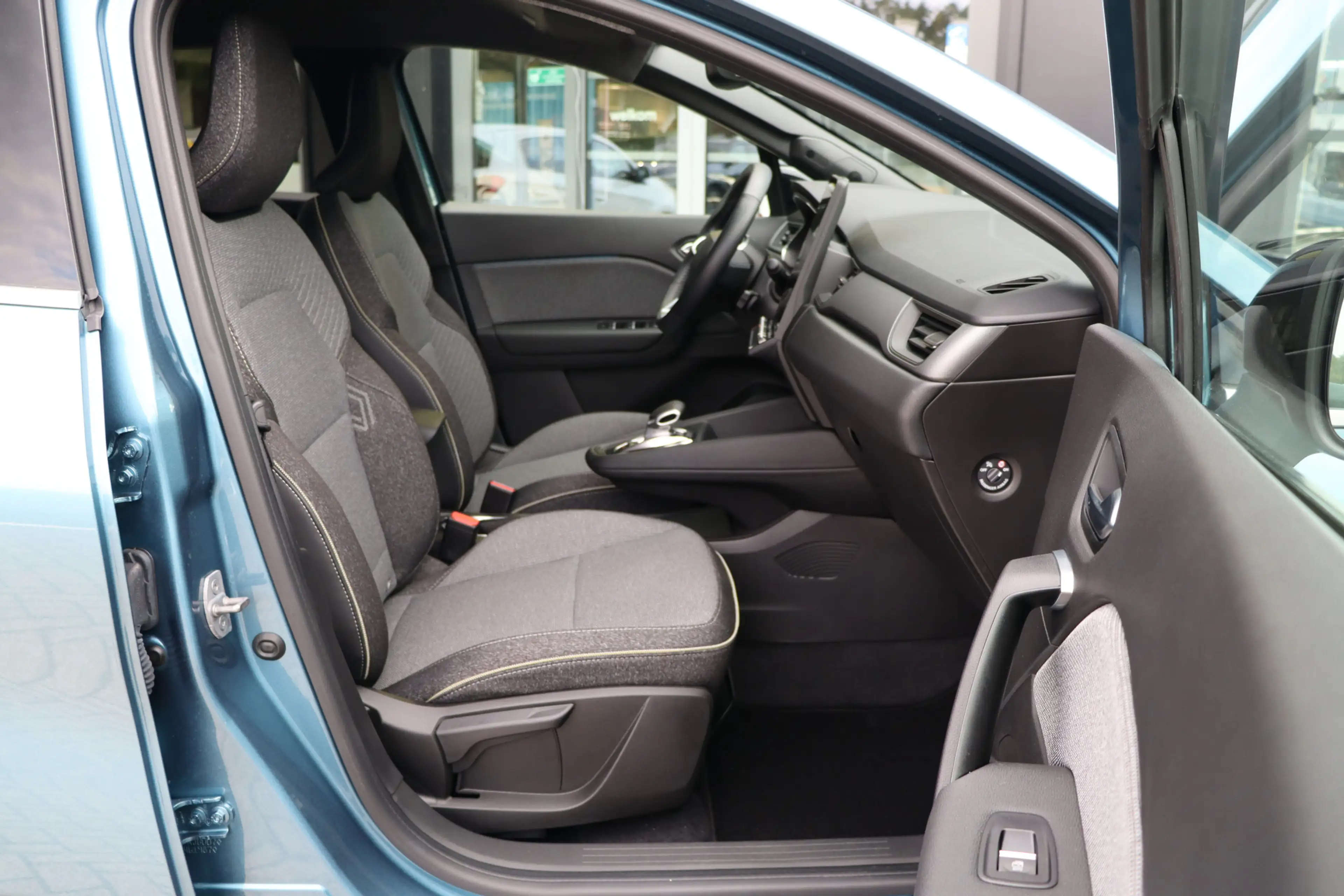Renault Symbioz 1.6 E-Tech full hybrid 145 techno HEV | Adap. Crui — photo 12