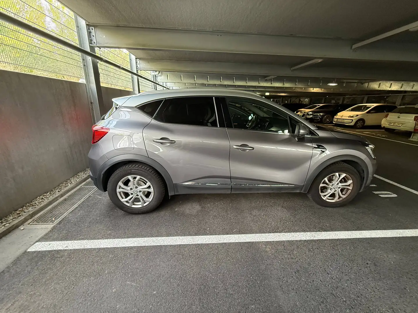 Renault Captur Captur TCe 100 PF Edition One Edition One Silber - 2