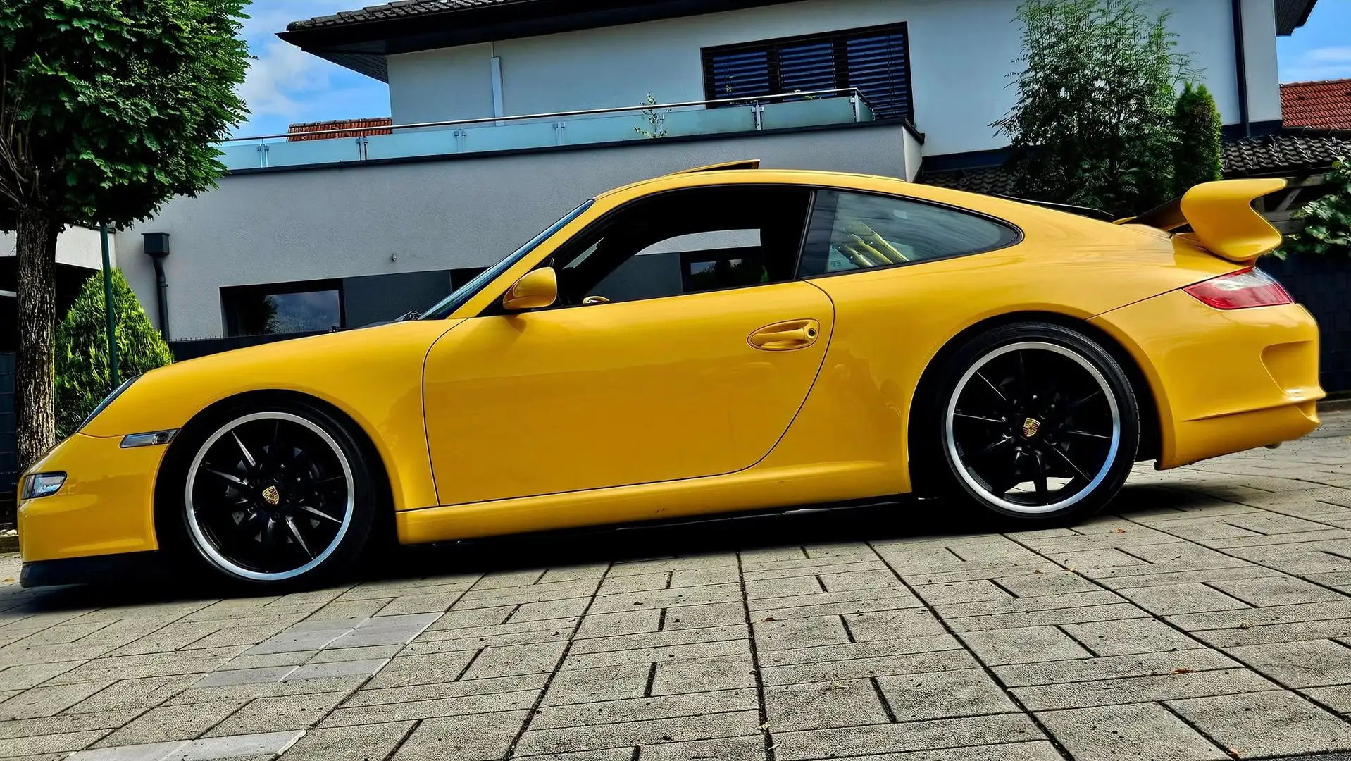 Porsche 997 911 GT3 AEROKIT Original Geel - 2