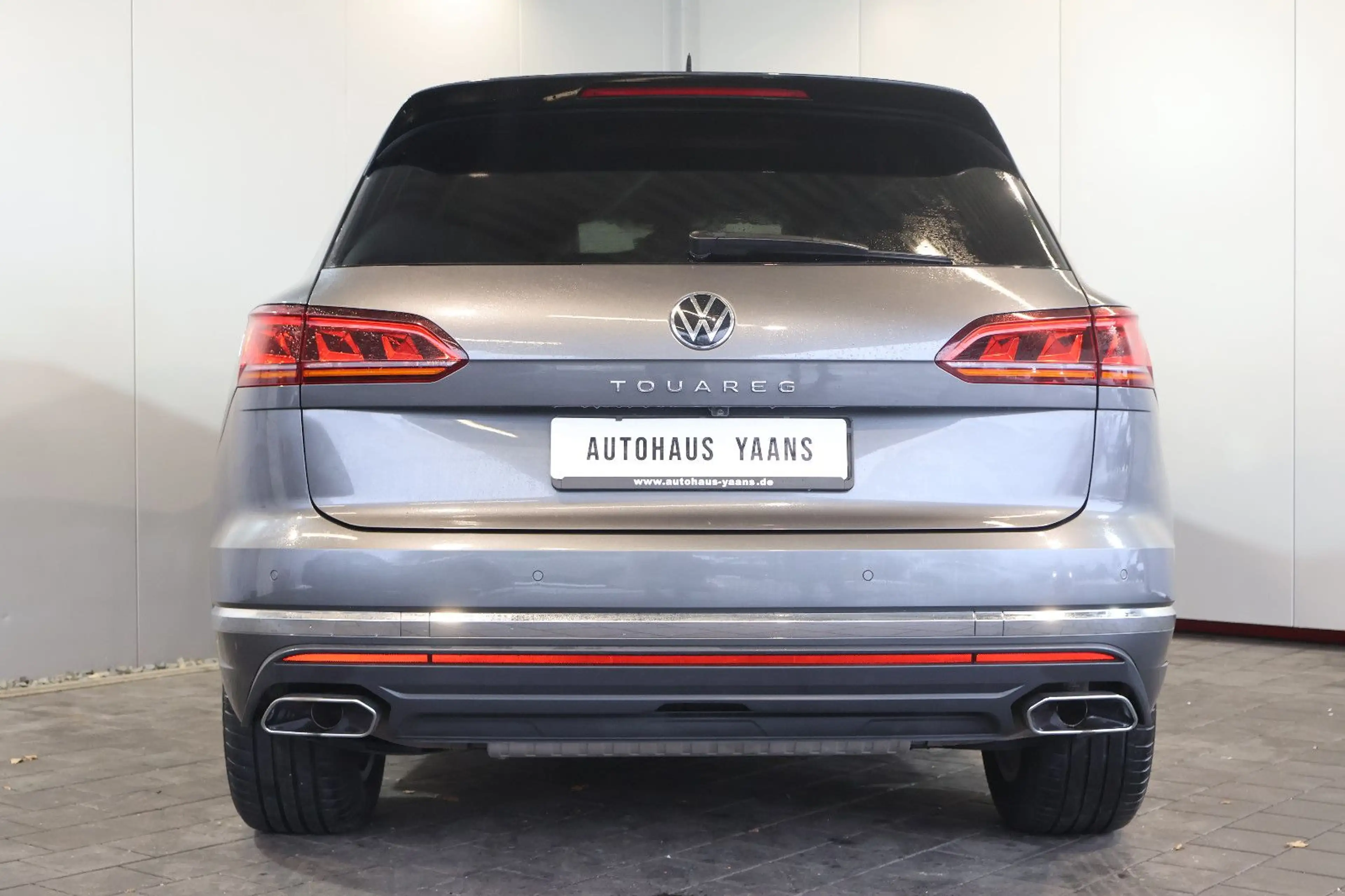 Volkswagen Touareg Eleg. 3.0 TDI 4M LUFT+HUD+360°+PANO+AHK — photo 5