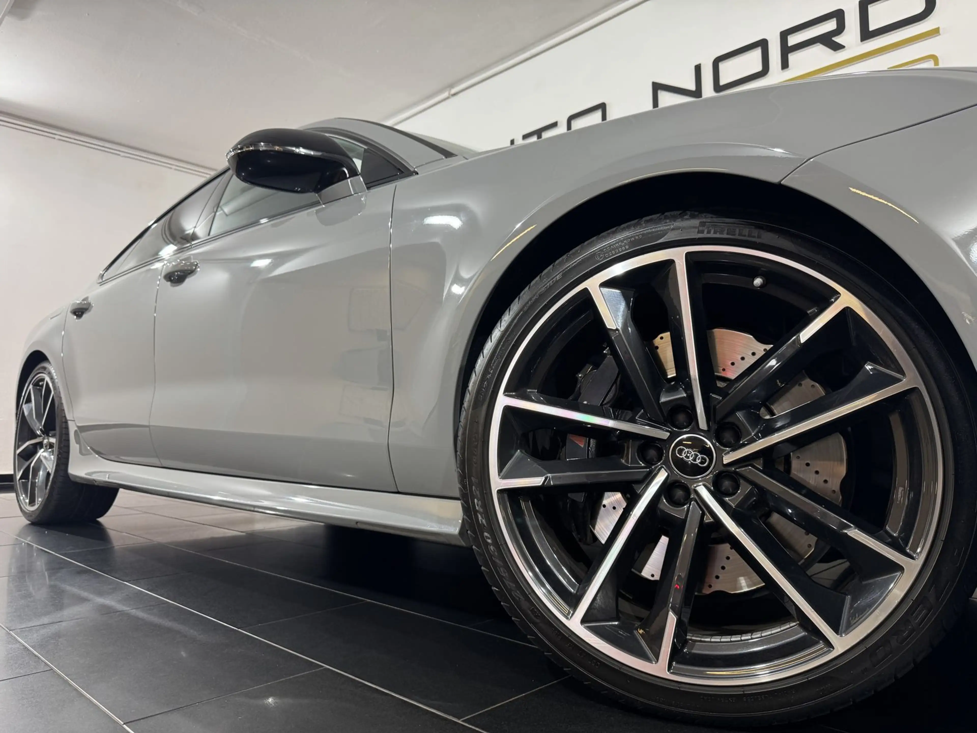 Audi RS7 4.0 TFSI quattro perf.*750PS*S.Dach*Kamera* — photo 6
