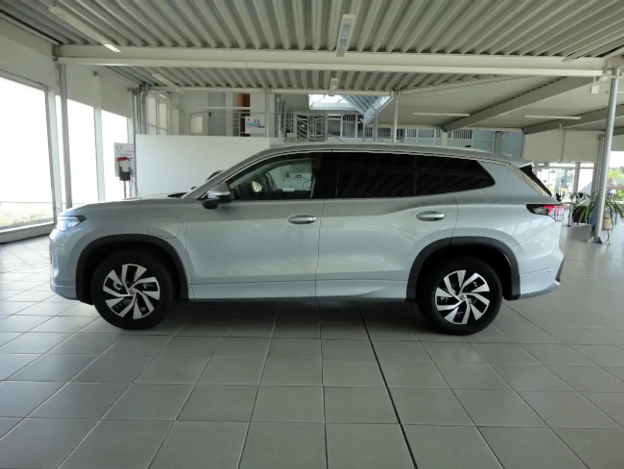 Volkswagen Tayron Life eHybrid PHEV 150KW (204PS) Systemleistung 2