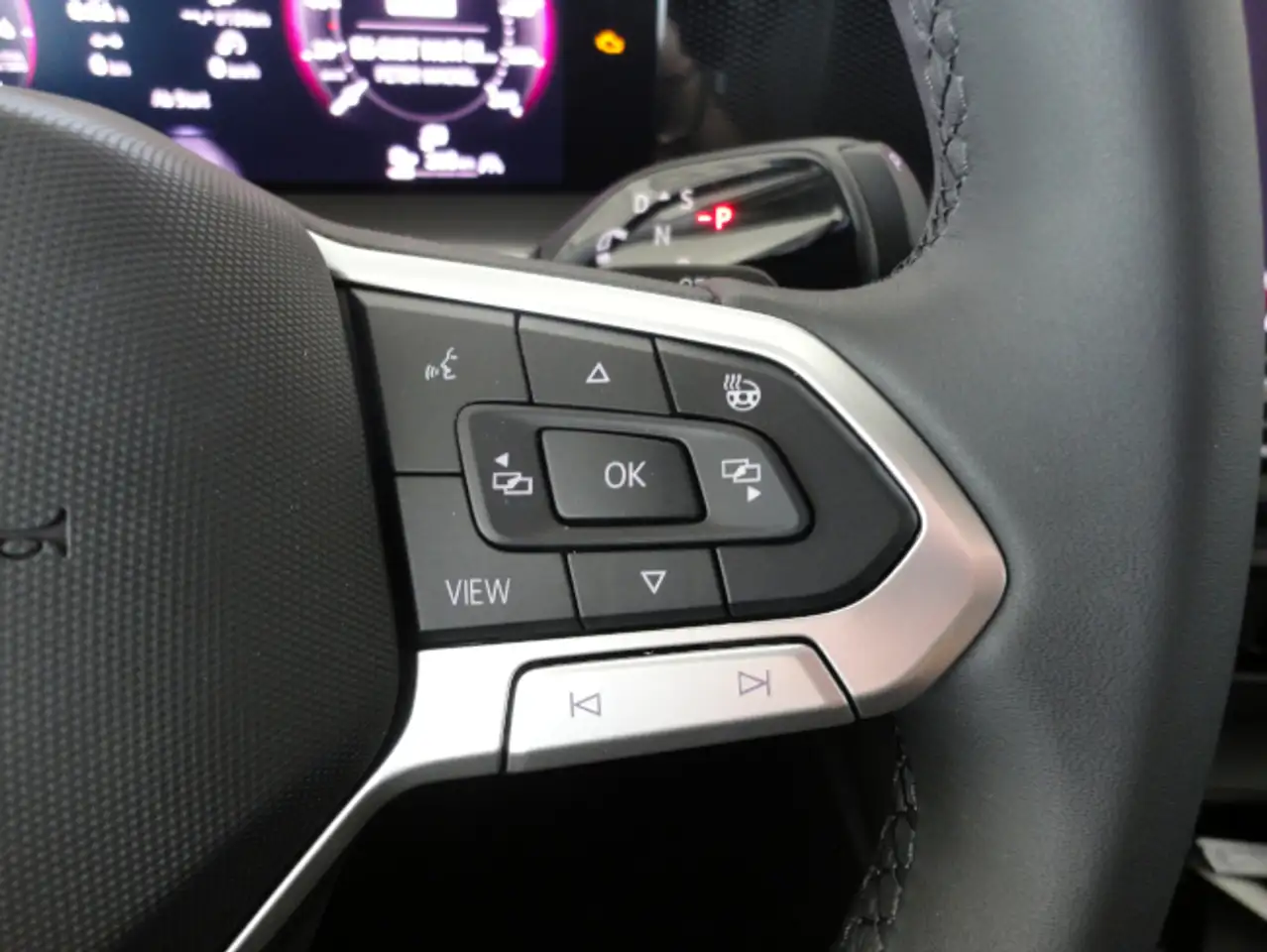 Volkswagen Tayron Life eHybrid PHEV 150KW (204PS) Systemleistung 7