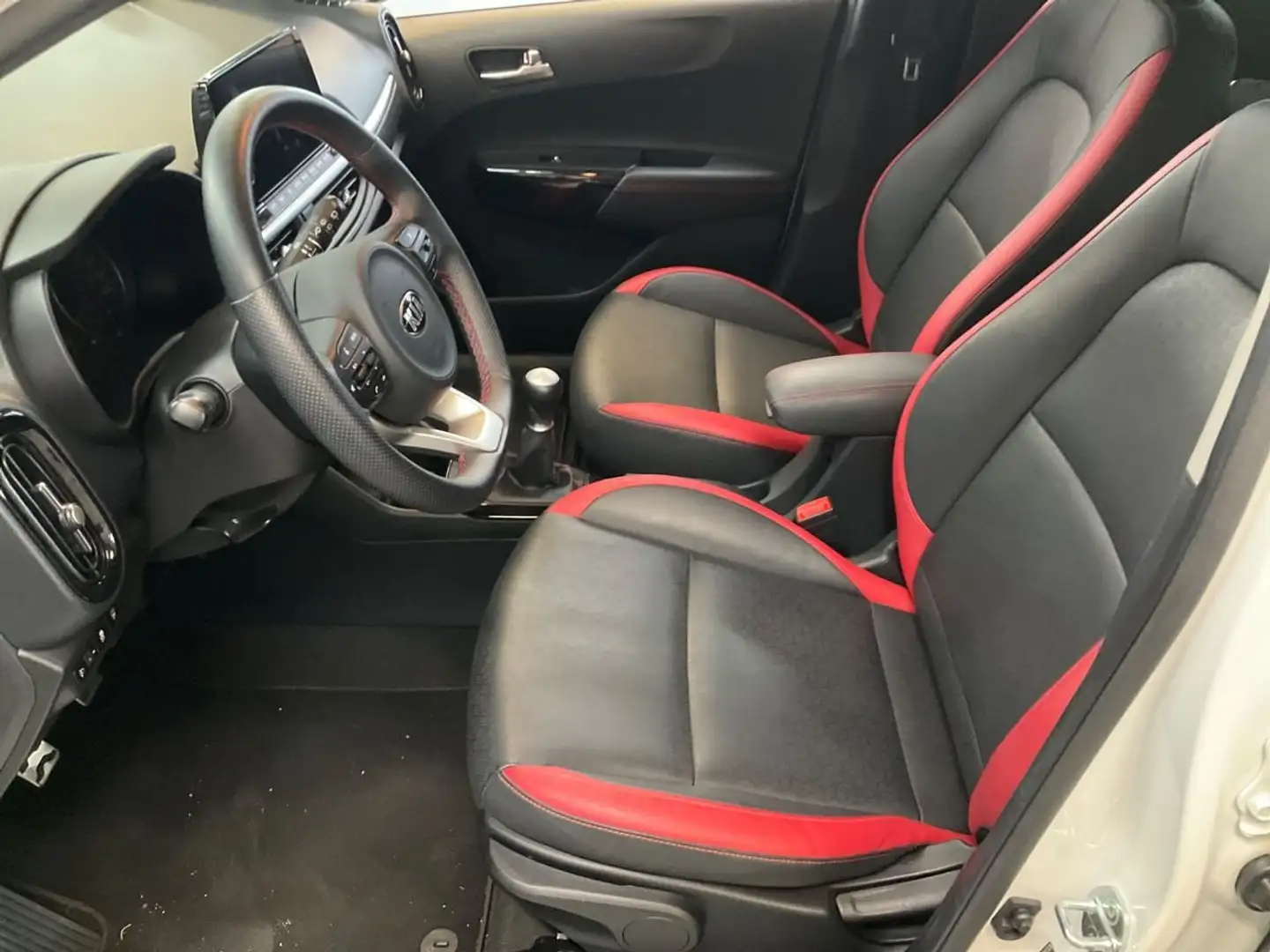 Kia Picanto Picanto+1.2+GT+Line Weiß - 2