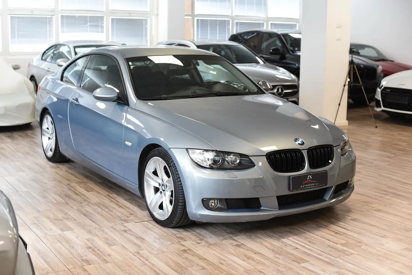 BMW 320 320d Coupe Futura 177cv - 1