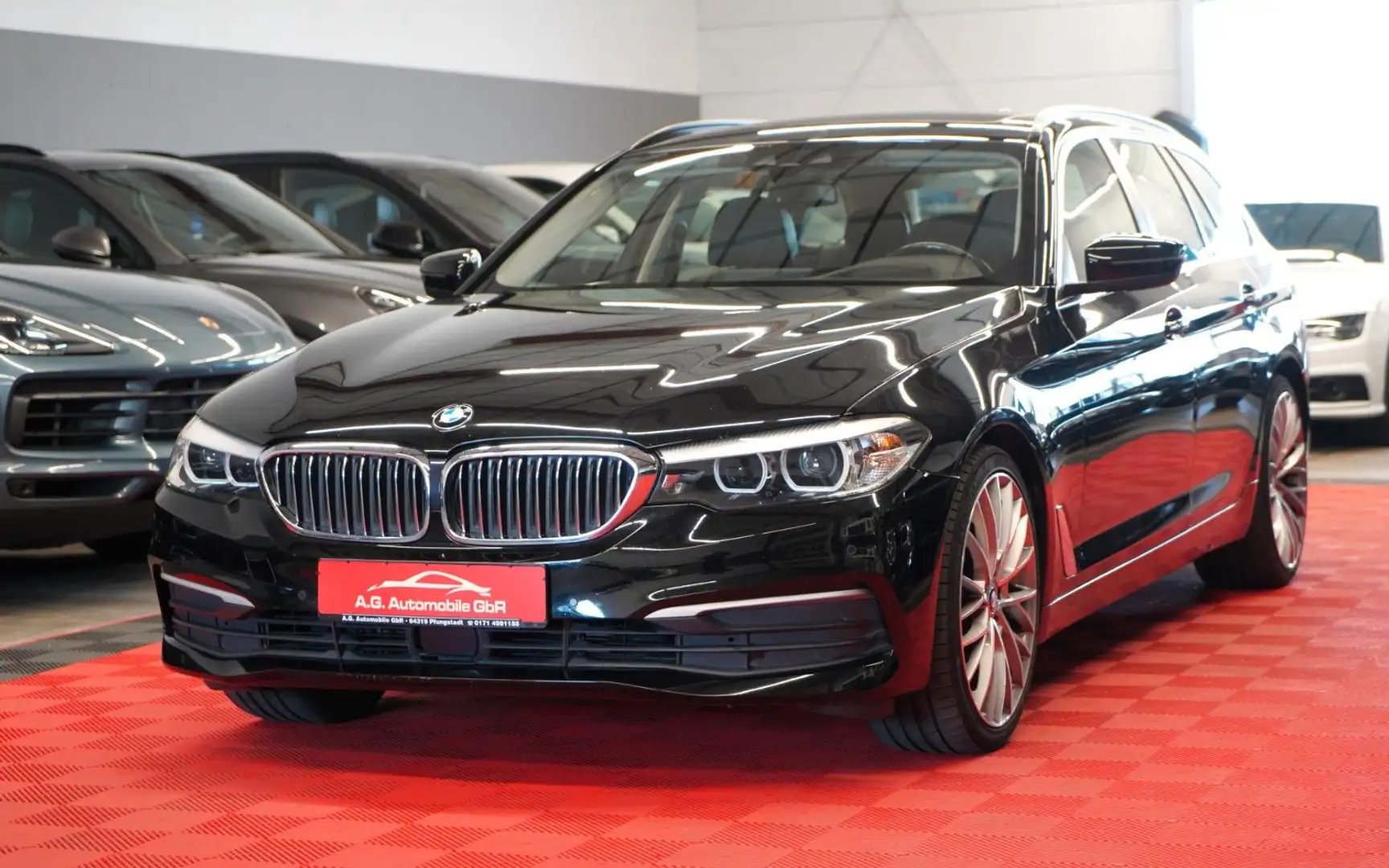 BMW 530 d G31 Touring Head-Up*Keyless-Go*Acc*Panorama Schwarz - 1