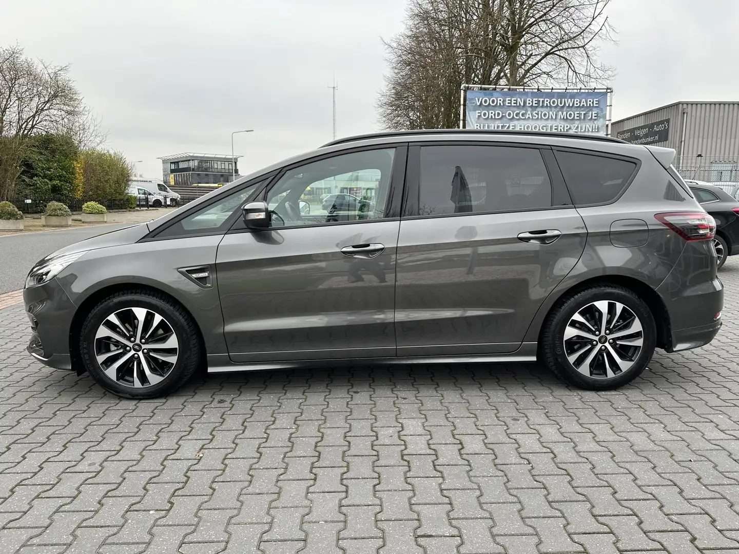 Ford S-Max Hybride 2.5 190 pk ST-Line 7pers. AUTOMAAT, Camera Grijs - 2