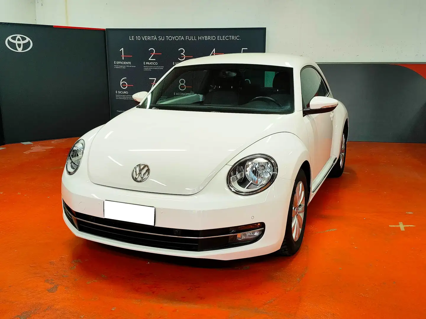 Volkswagen Maggiolino 1.2 tsi Design Bianco - 1