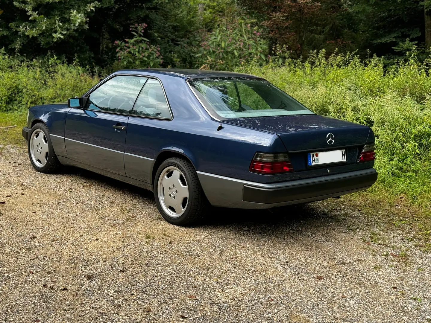 Mercedes-Benz CE 230 W124 230 CE Modrá - 1