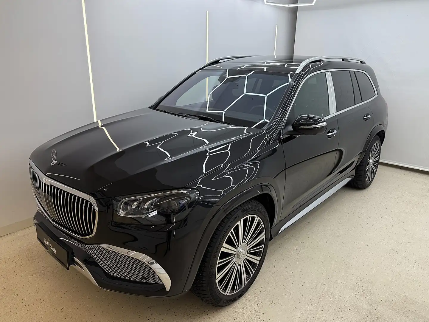 Mercedes-Benz GLS 600 Maybach 4MATIC Aut. Schwarz - 2