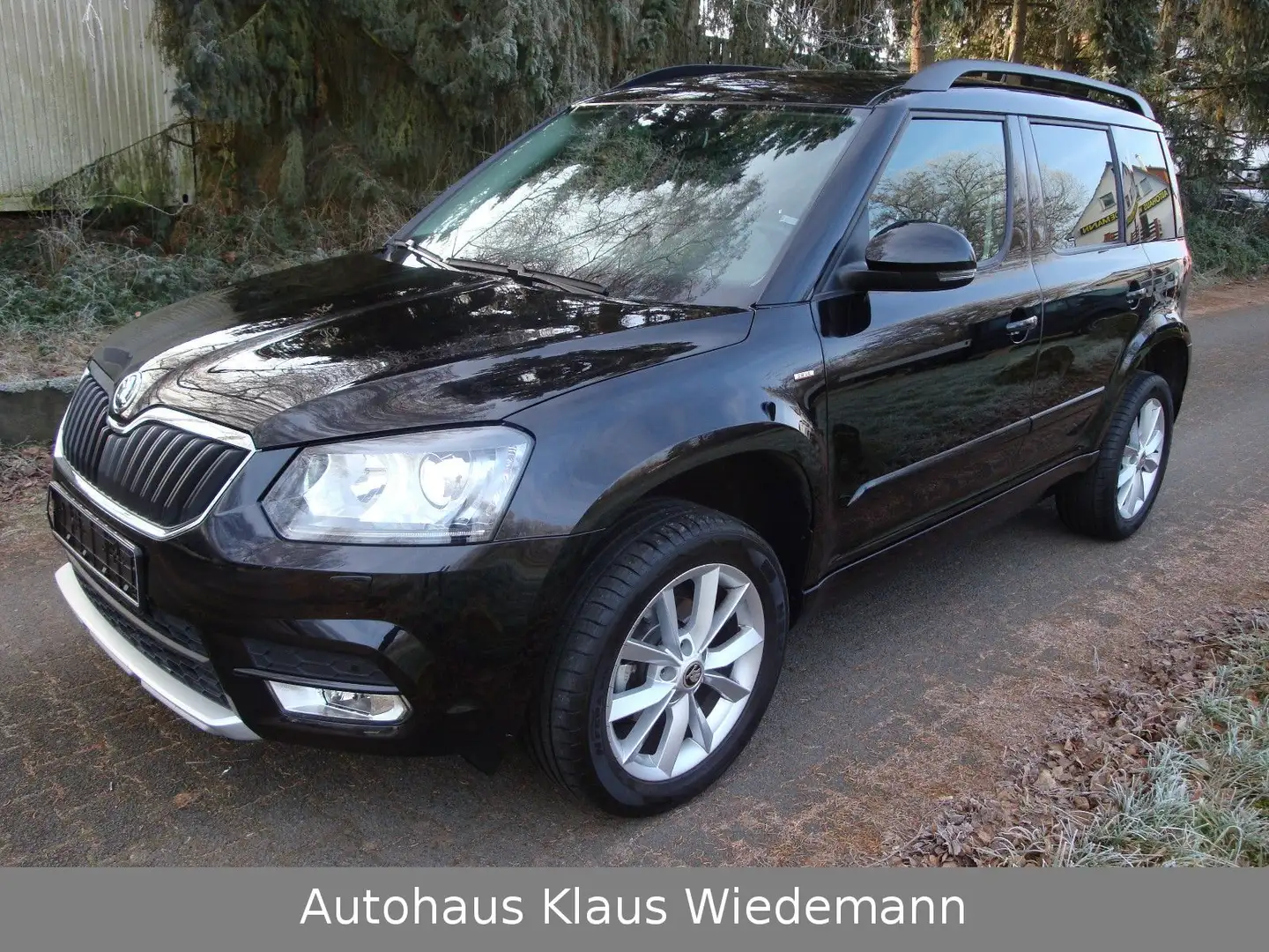 Skoda Yeti 1.2 TSI Drive - 1.Hd./orig. erst 17 TKM Schwarz - 1