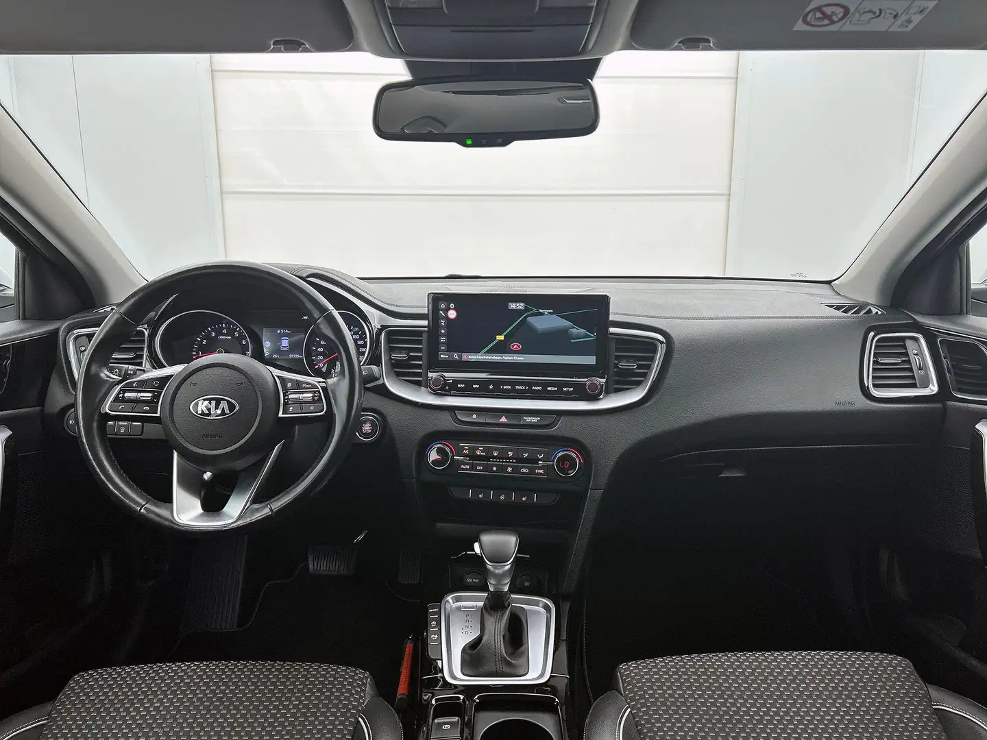 Kia Ceed SW / cee'd SW Sportswagon 1.4 T-GDi DynamicPlusLine | 140PK | CA Wit - 2