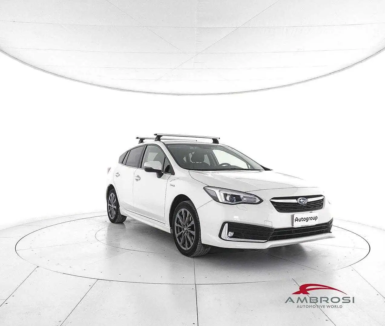 Subaru Impreza 2.0i Lineartronic MHEV Premium White - 2