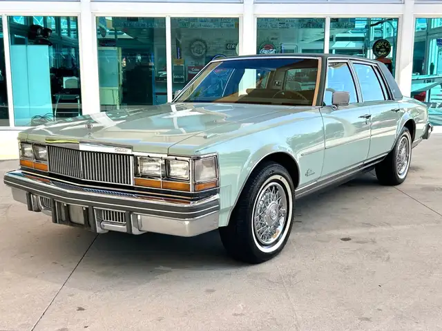 Cadillac Seville Base