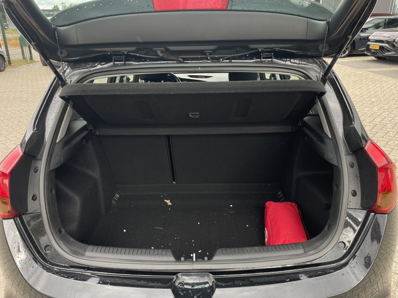 Kia Ceed / cee'd 1.6 GDI Plus Pack — photo 7