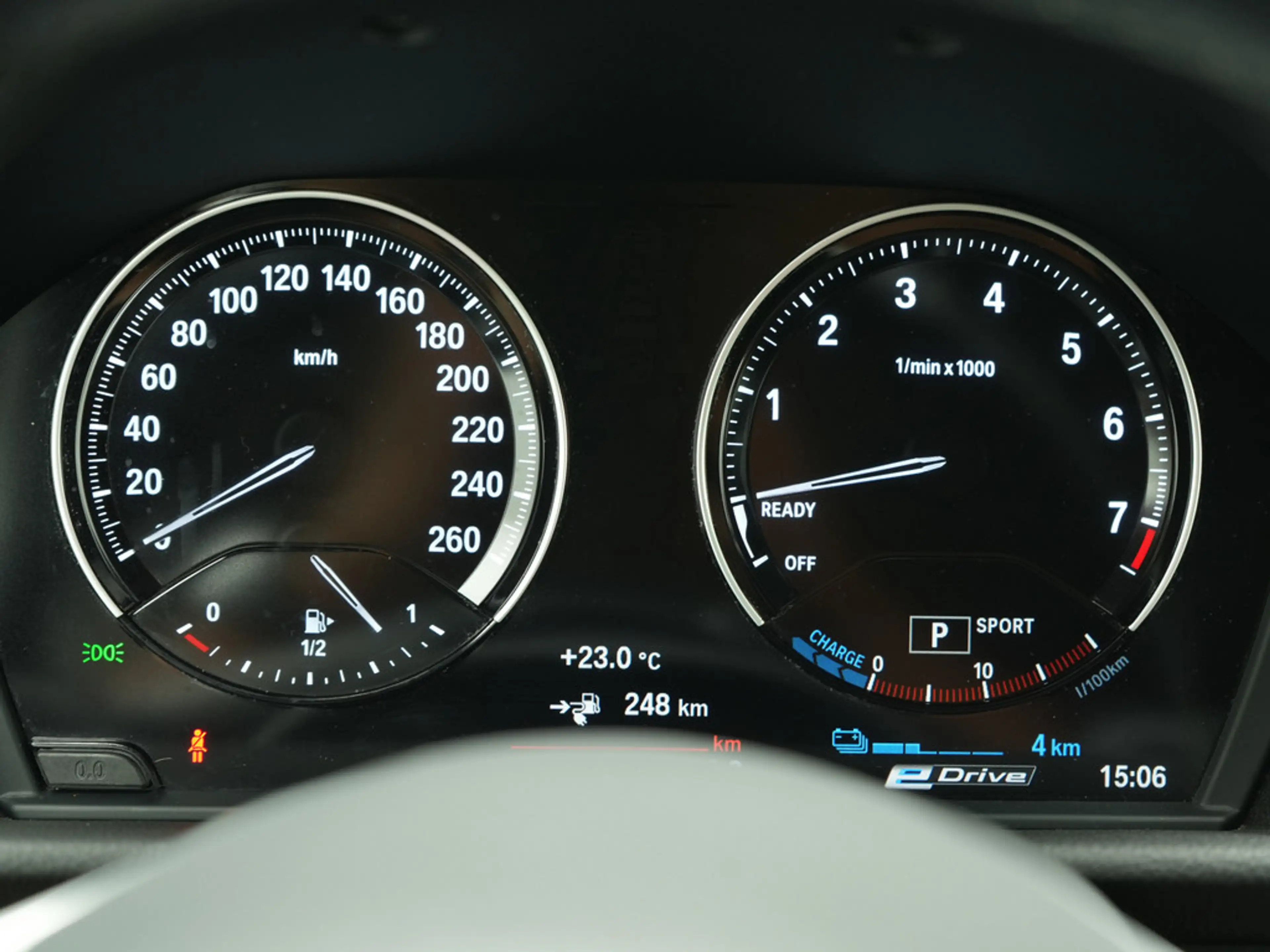 BMW 225 xe Active Tourer Advantage NAVI SHZ PDC — photo 6