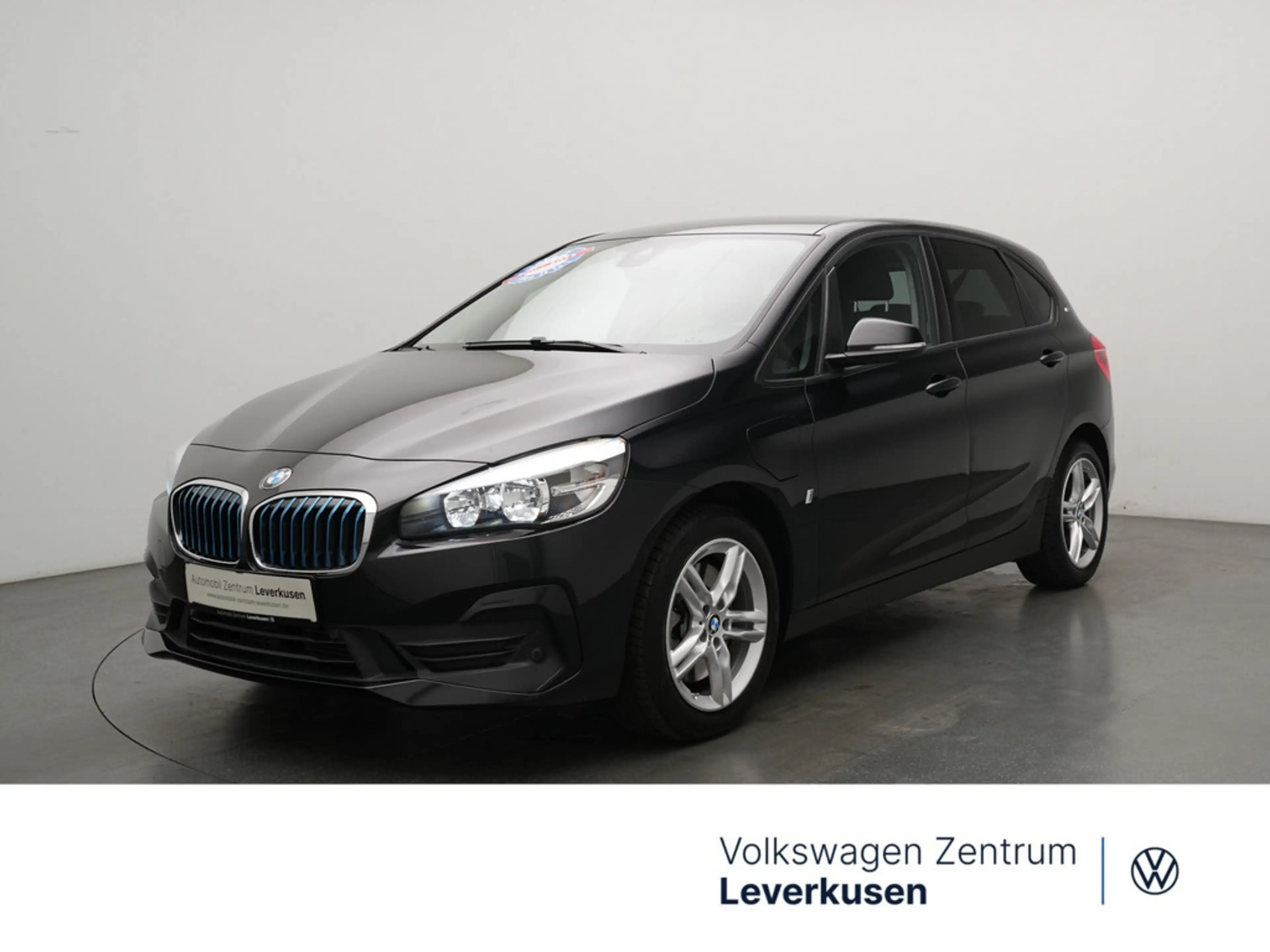 BMW 225 xe Active Tourer Advantage NAVI SHZ PDC