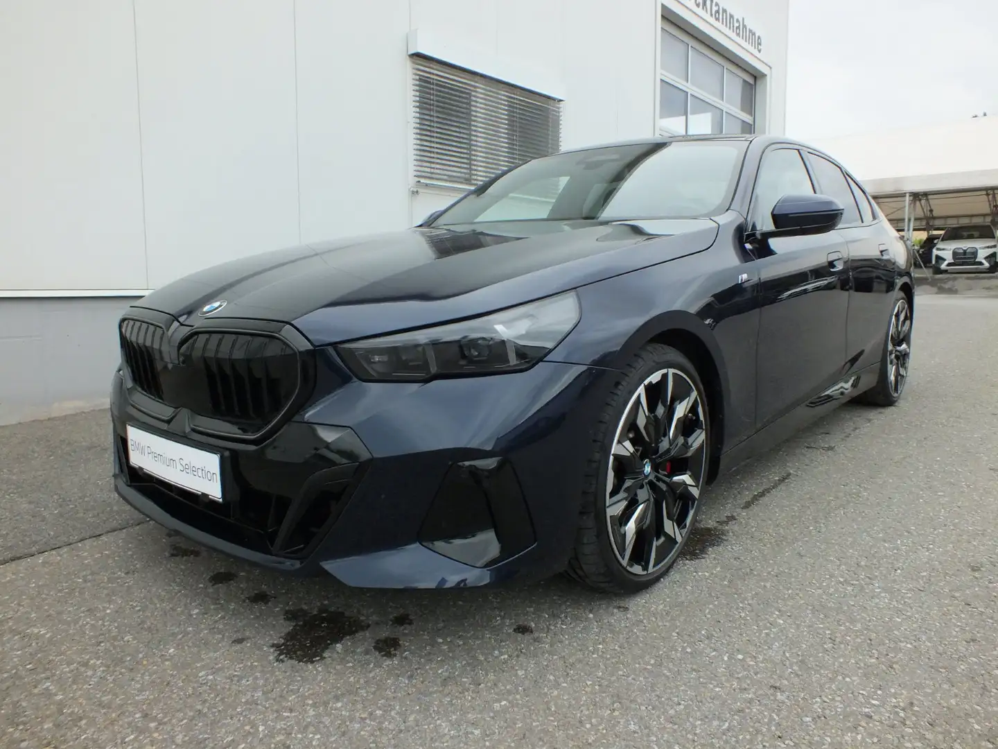 BMW 520 d xDrive Blau - 1
