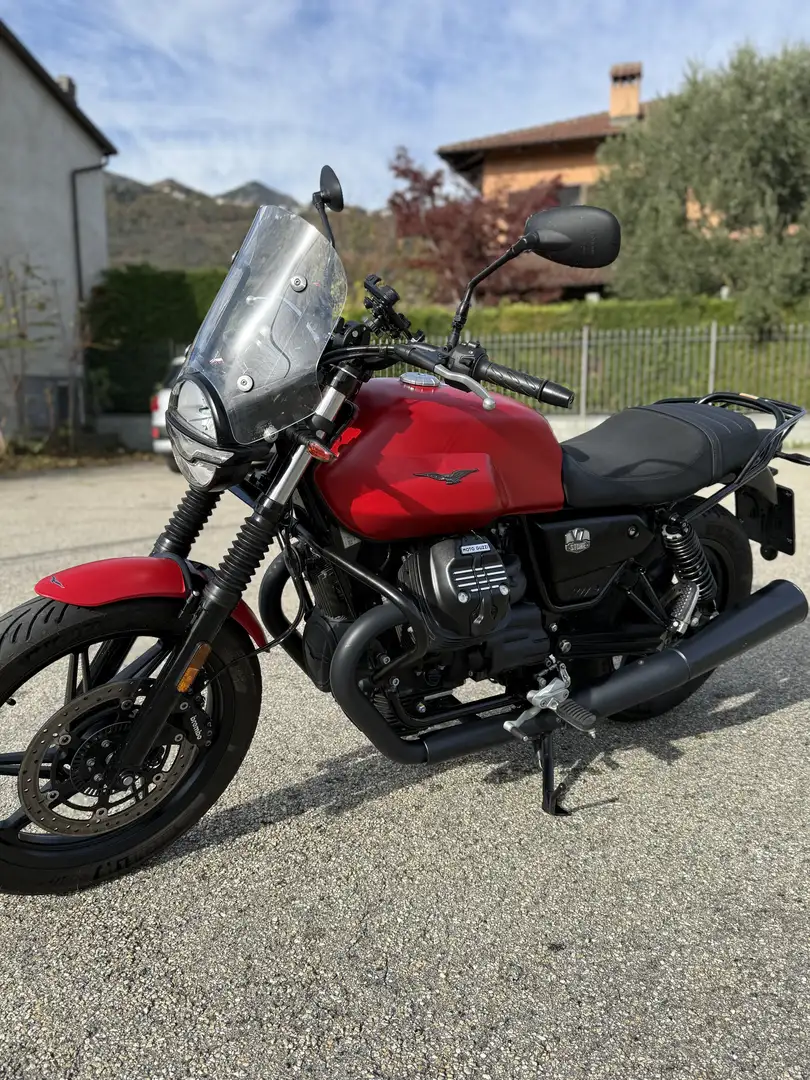 Moto Guzzi V 7 STONE - 2