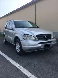 ML 320 auto iscritta asi