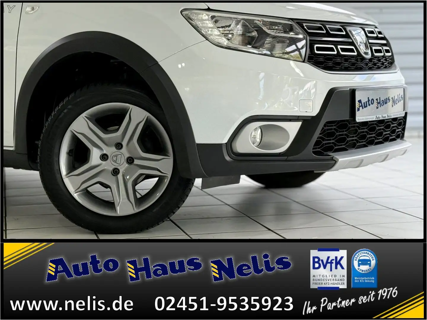 Dacia Sandero 1,0 TCe LPG 100 Prestige R-Cam Navi AHK Wit - 2