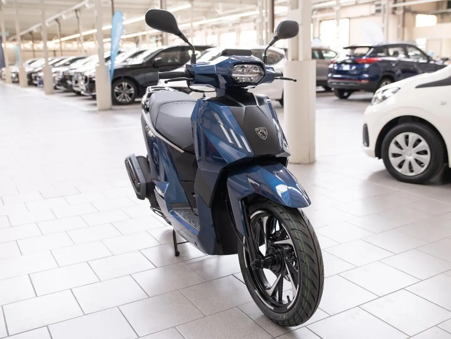 Peugeot Tweet 125 FL Allure (2023) Bleu - 2