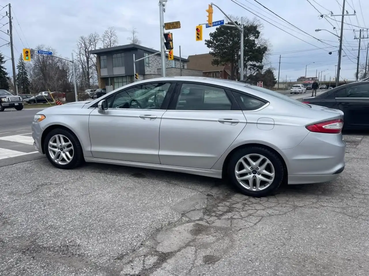 Ford Fusion снимка Ford Fusion