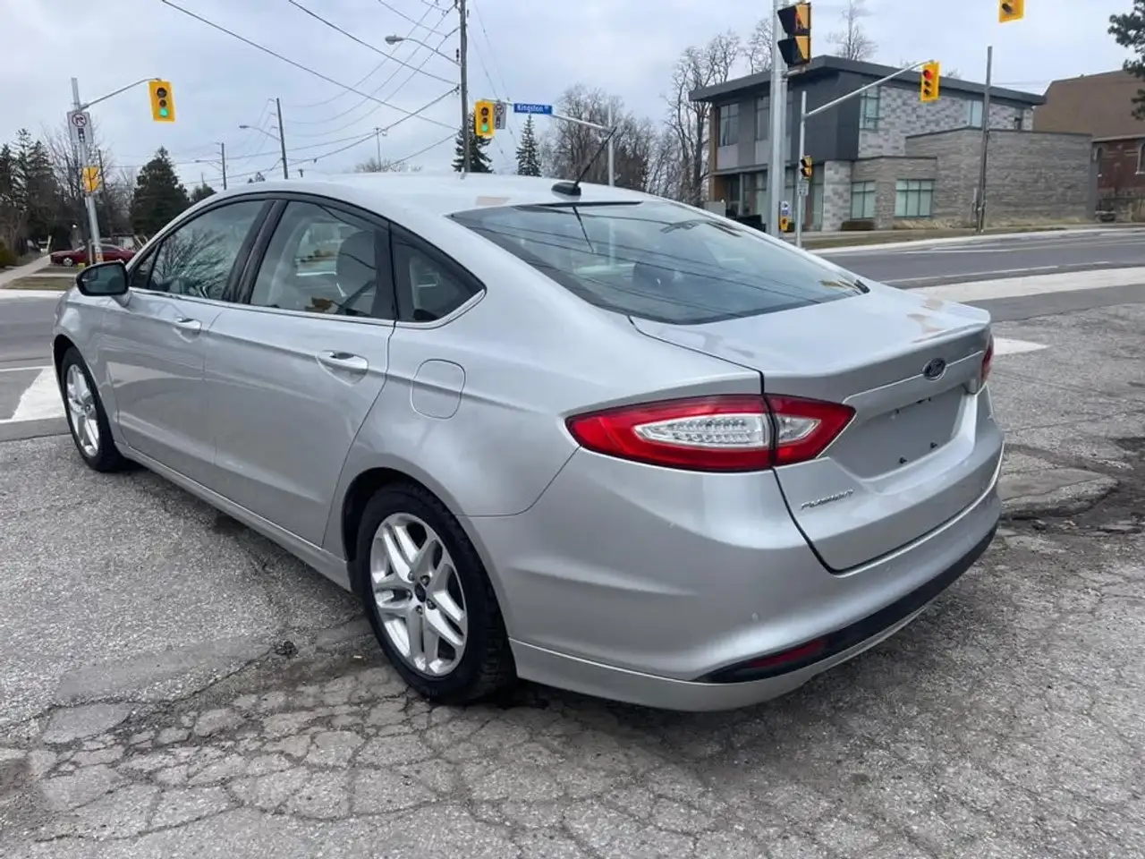 Ford Fusion снимка Ford Fusion