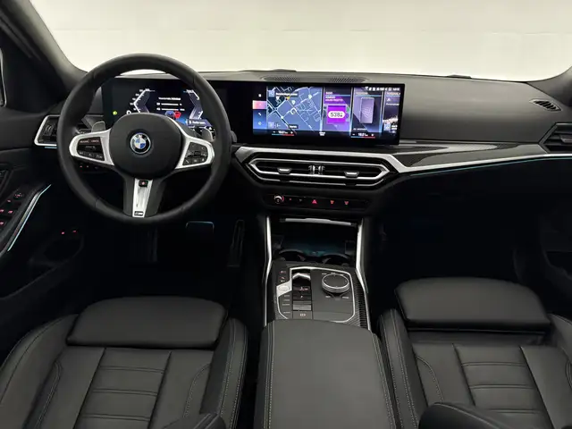 BMW 3 Series view 2