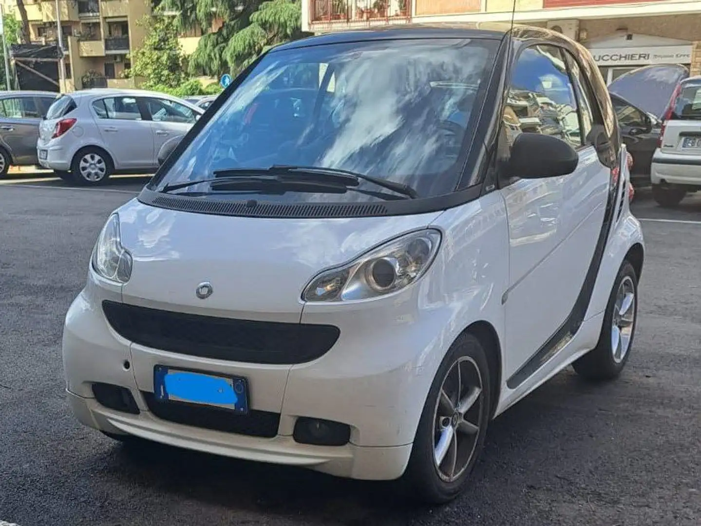 smart forTwo CITY COUPE II Versione: 1.0i (Per Neopatentati) Bianco - 2