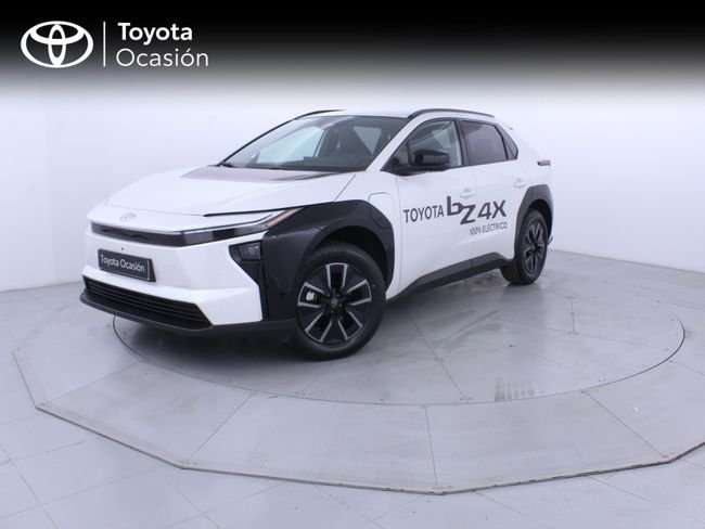 Toyota bZ4X 250E 4X2 Advance 73kWh - foto 1
