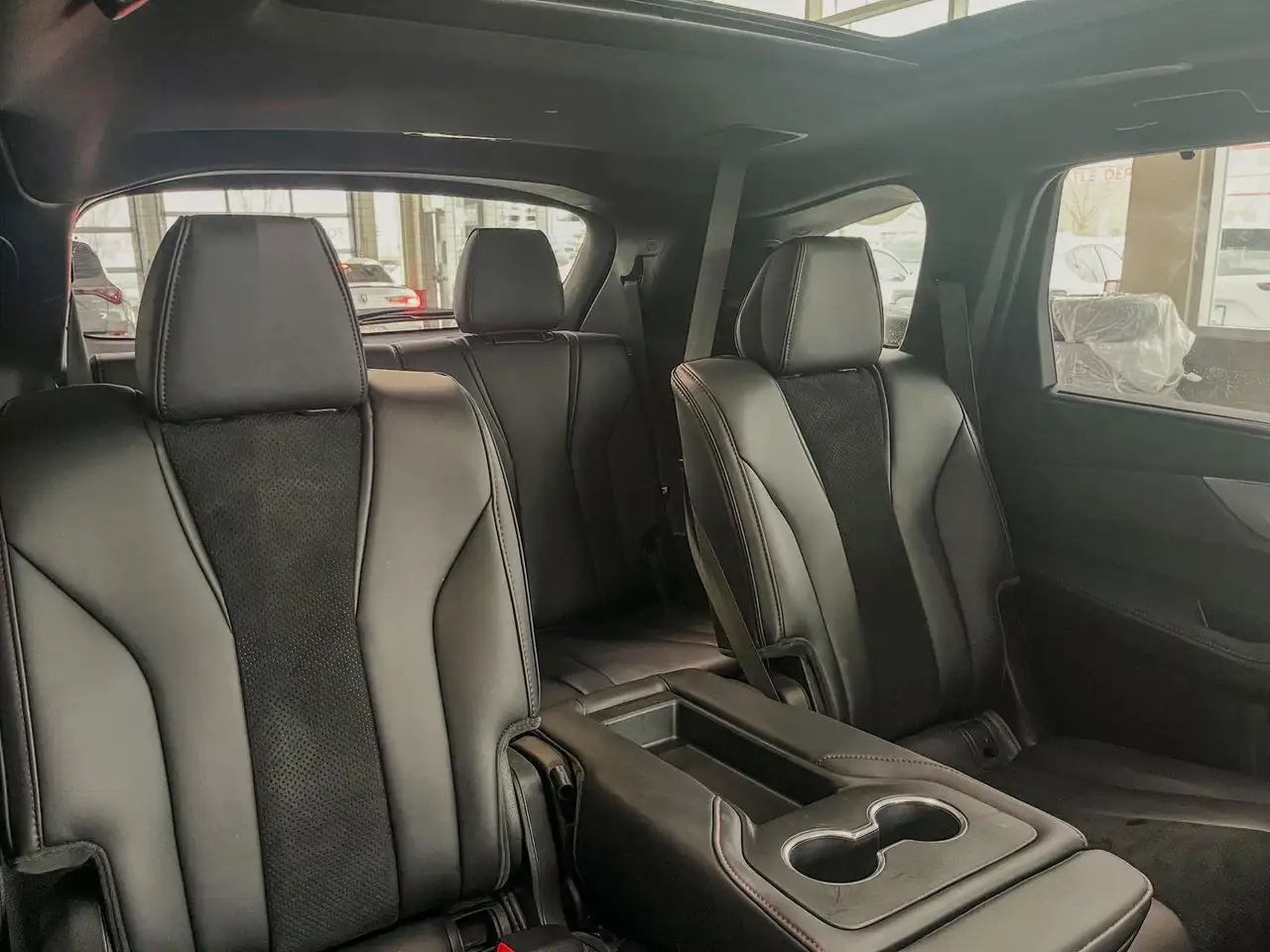 Acura MDX снимка Acura MDX