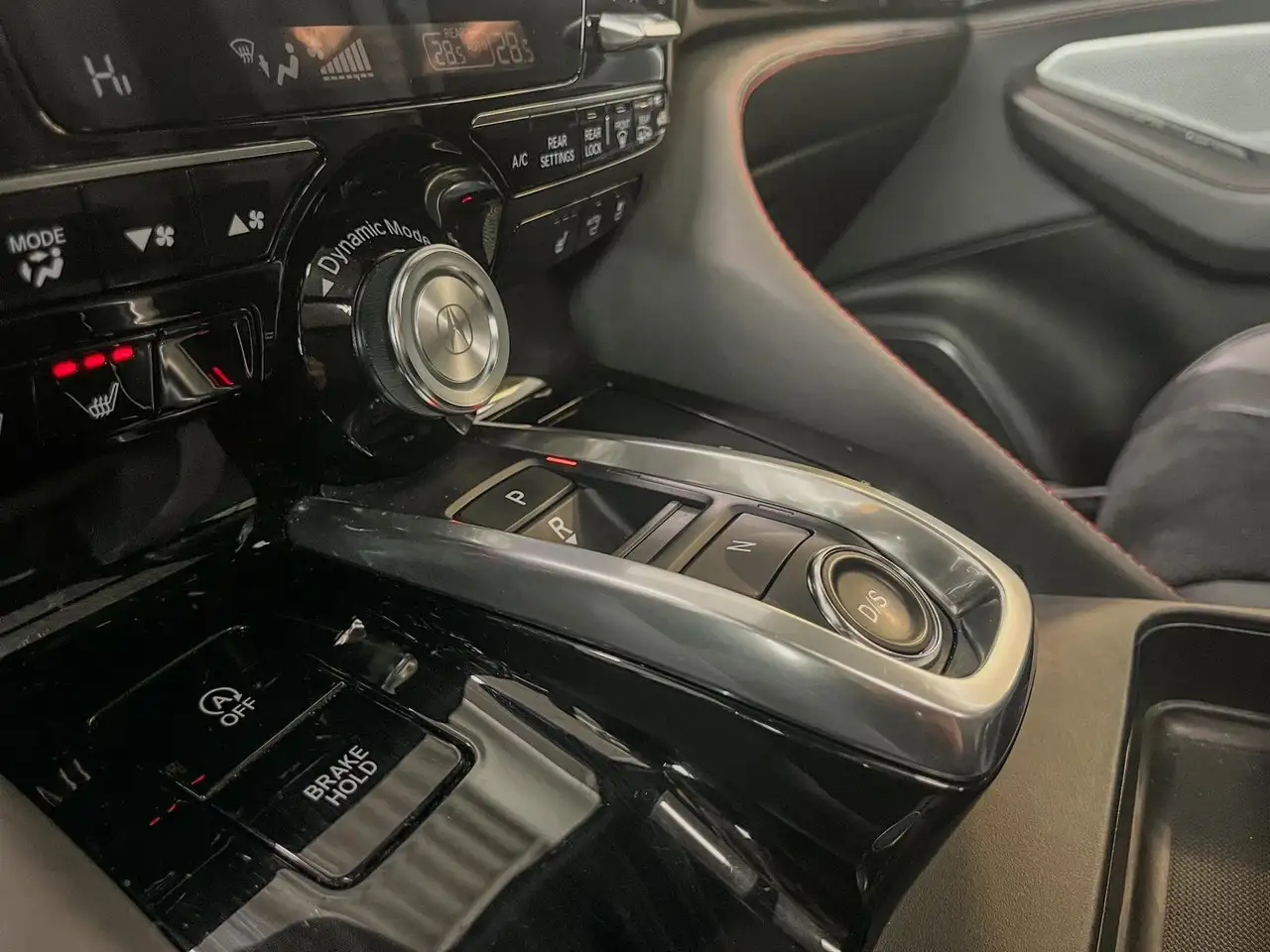 Acura MDX снимка Acura MDX