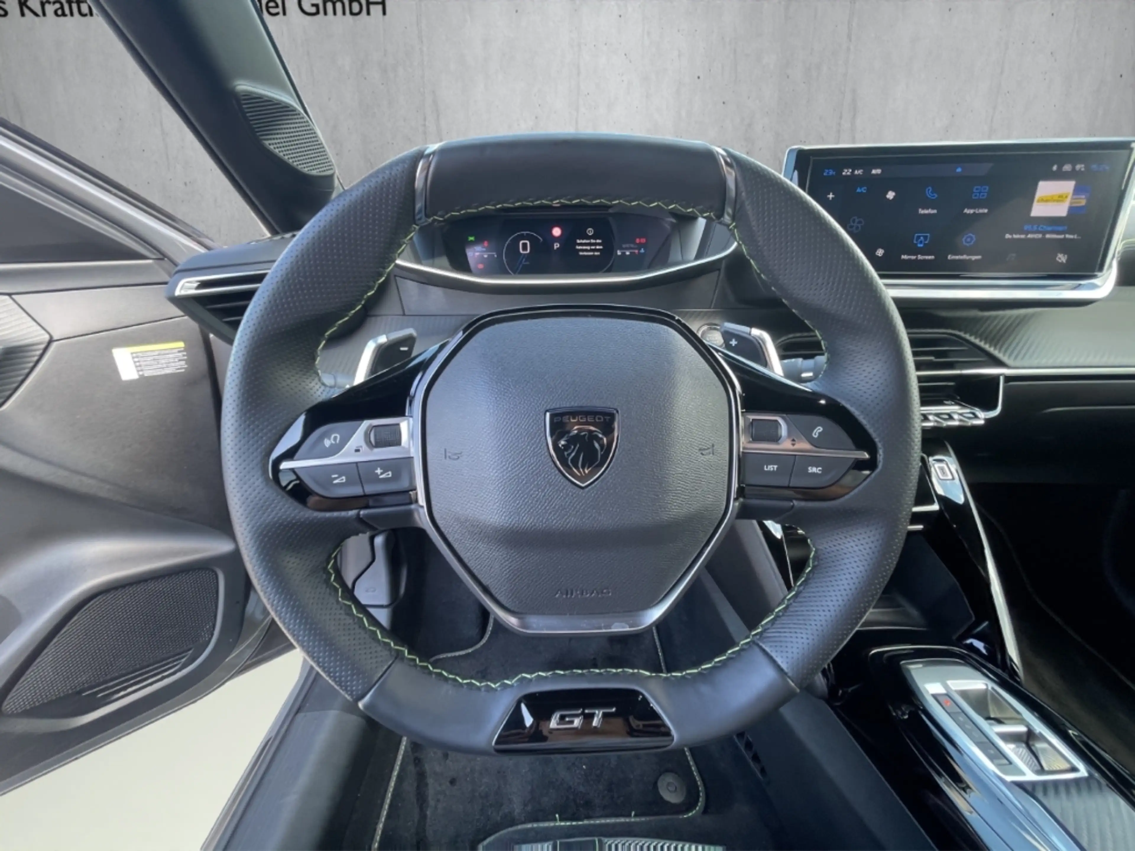 Peugeot 208 GT HYBRID 100 LED Apple CarPlay Android Auto Fahre — photo 10