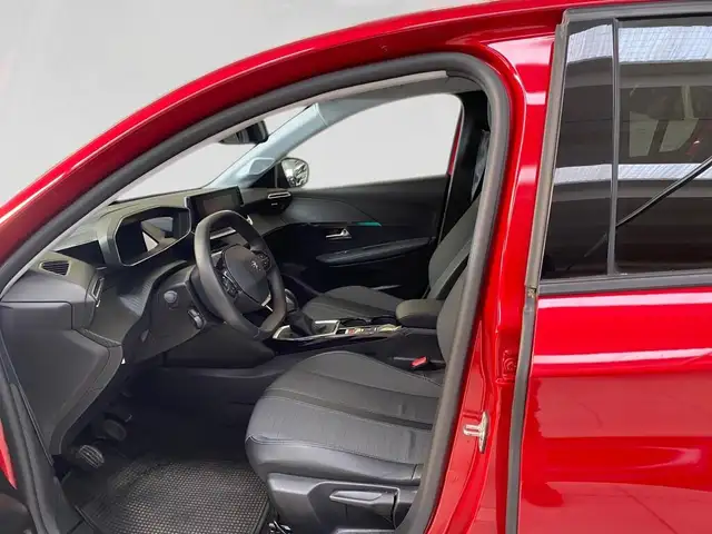 Peugeot 208 view 7