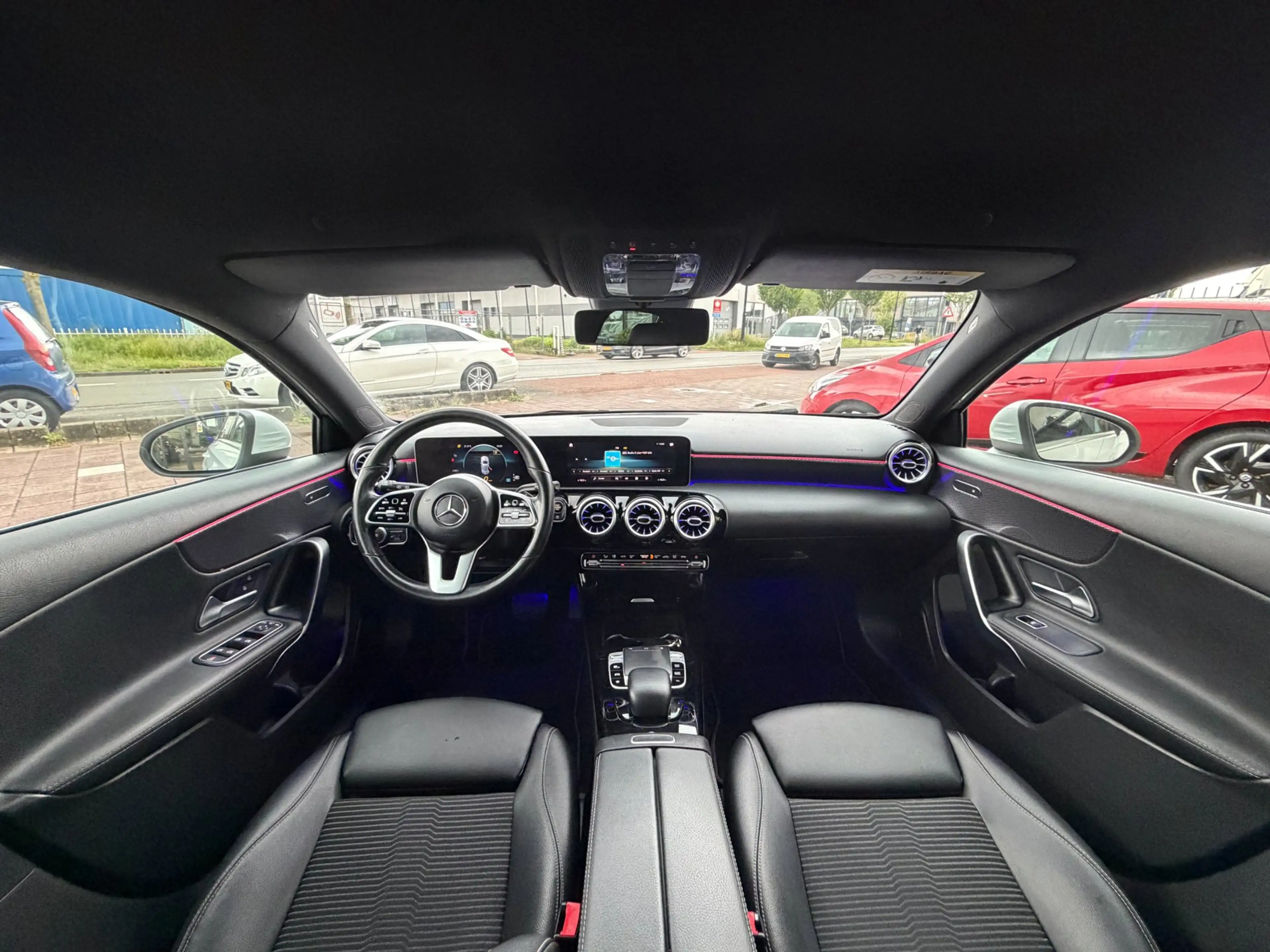 Mercedes-Benz A 200 Business Solution AMG Upgrade AUT — photo 2